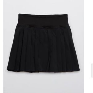 Aerie skort!